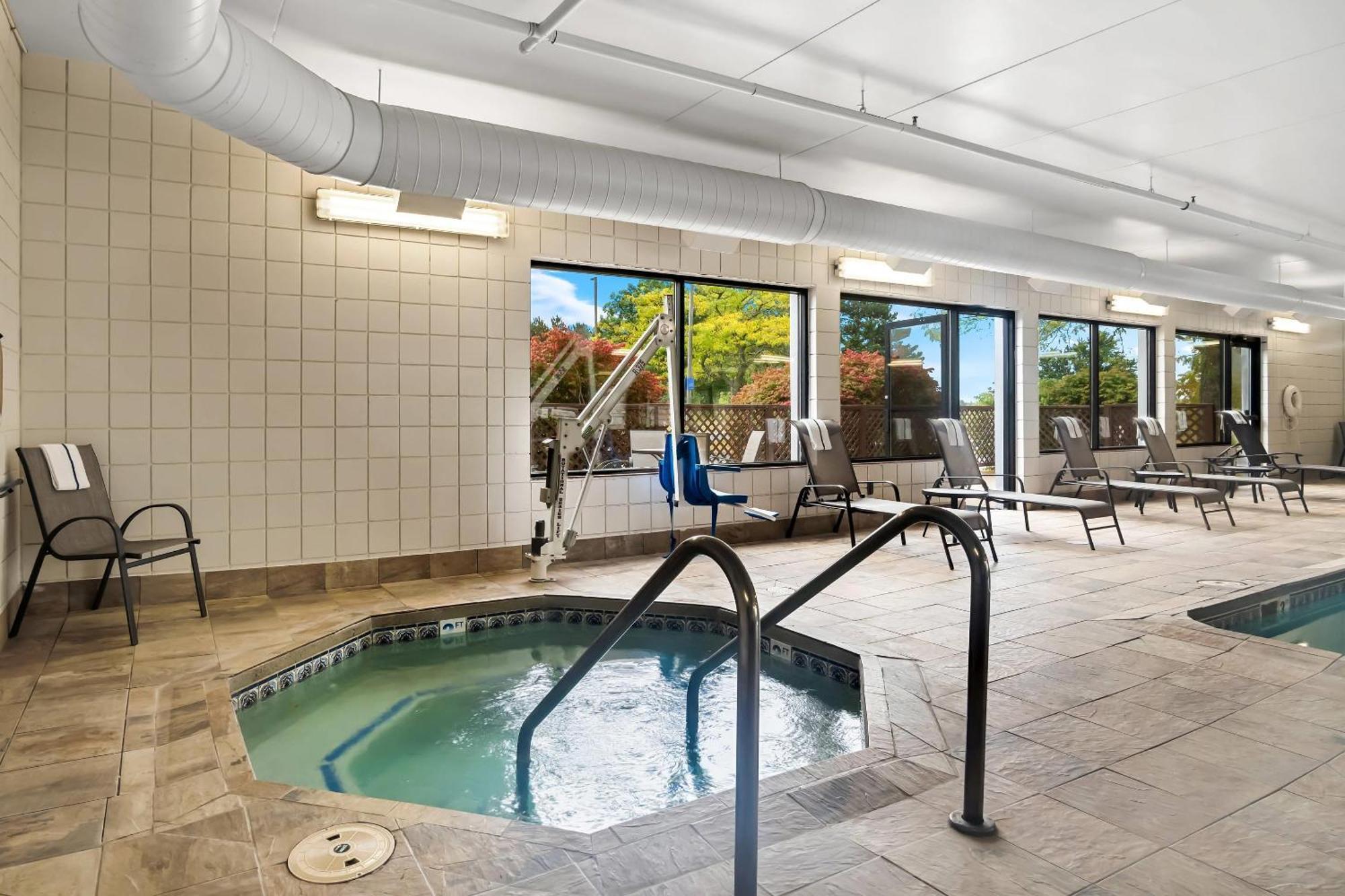 Comfort Inn Cadillac Eksteriør billede